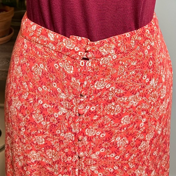 Bundle of MEDIUM shirt + MEDIUM maxi skirt - Picture 3 of 5